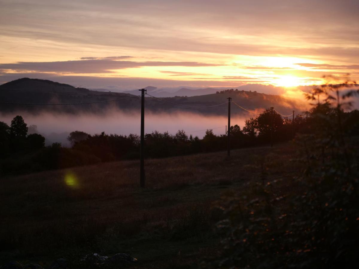 Selanka Off Road Hill View Hotel Moravske Lieskove Екстериор снимка