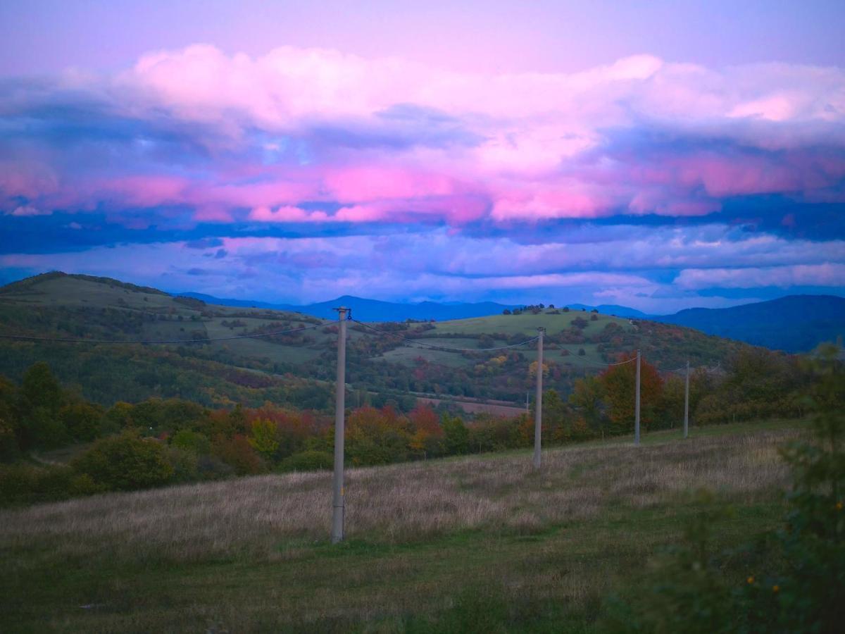Selanka Off Road Hill View Hotel Moravske Lieskove Екстериор снимка